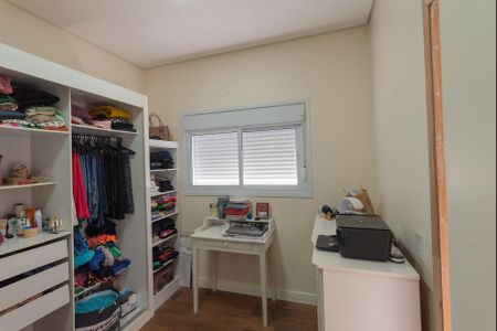 Casa à venda com 412m², 3 quartos e 2 vagasCloset 2 da Suíte 3