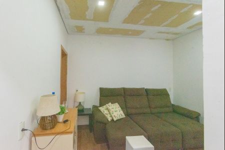 Casa à venda com 412m², 3 quartos e 2 vagasSala de TV