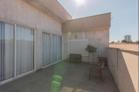 Casa à venda com 412m², 3 quartos e 2 vagasÁrea de Luz