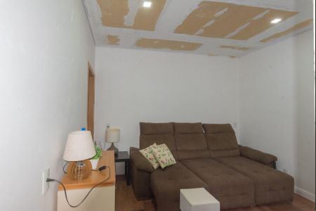 Casa à venda com 412m², 3 quartos e 2 vagasSala de TV
