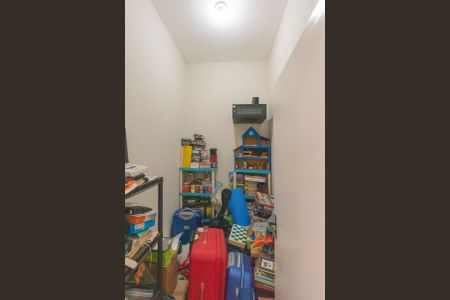 Casa à venda com 412m², 3 quartos e 2 vagasCasa 2- Sala