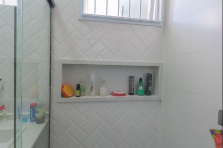 Casa à venda com 412m², 3 quartos e 2 vagasBanheiro da Suíte 1