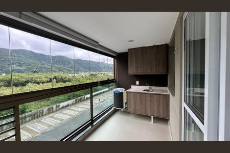 Apartamento à venda com 90m², 2 quartos e 1 vagaVaranda