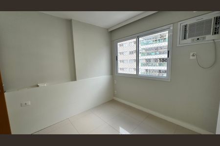 Apartamento à venda com 90m², 2 quartos e 1 vagaQuarto 2
