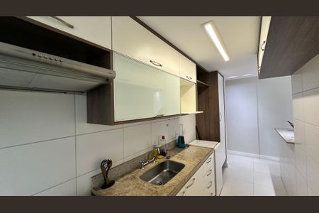 Apartamento à venda com 90m², 2 quartos e 1 vagaCozinha