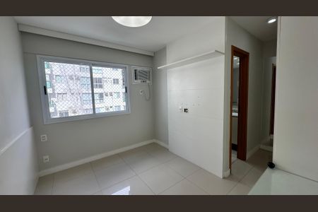 Apartamento à venda com 90m², 2 quartos e 1 vagaQuarto 2
