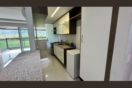 Apartamento à venda com 90m², 2 quartos e 1 vagaCozinha