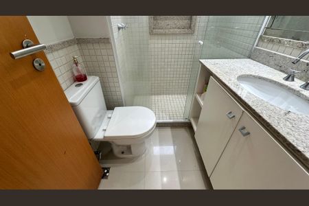 Apartamento à venda com 90m², 2 quartos e 1 vagaBanheiro do Quarto 2
