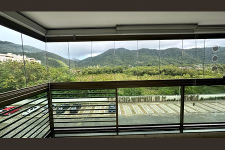 Apartamento à venda com 90m², 2 quartos e 1 vagaVaranda