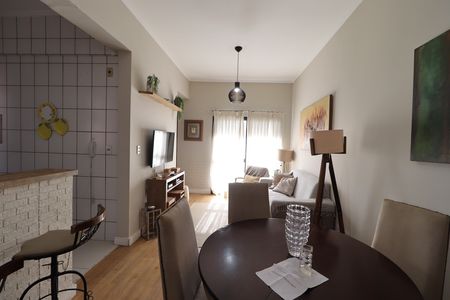 Apartamento para alugar com 75m², 2 quartos e 1 vagaSala