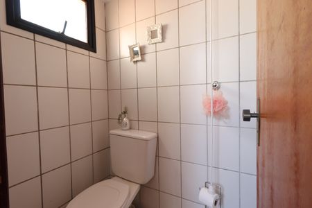 Apartamento para alugar com 75m², 2 quartos e 1 vagaBanheiro de serviço