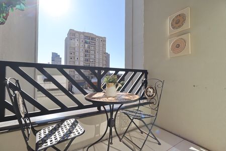 Apartamento para alugar com 75m², 2 quartos e 1 vagaSacada