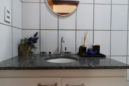 Apartamento para alugar com 75m², 2 quartos e 1 vagaBanheiro
