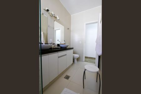 Apartamento à venda com 105m², 3 quartos e 1 vagaBanheiro Social