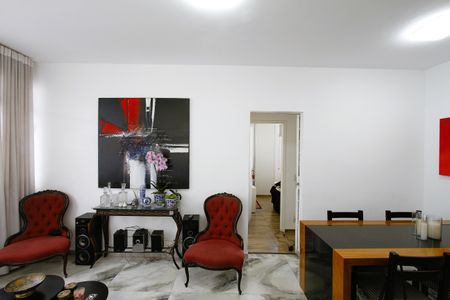 Apartamento à venda com 105m², 3 quartos e 1 vagaSala