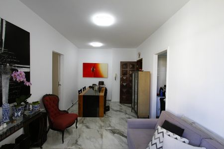 Apartamento à venda com 105m², 3 quartos e 1 vagaSala