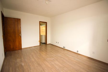 Casa à venda com 200m², 3 quartos e 3 vagasQuarto Suíte