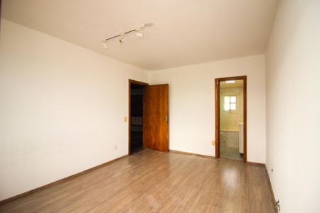 Casa à venda com 200m², 3 quartos e 3 vagasQuarto Suíte