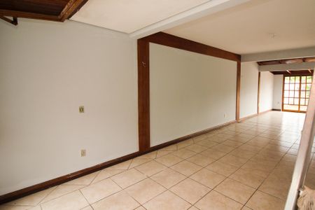 Casa à venda com 200m², 3 quartos e 3 vagasGaragem