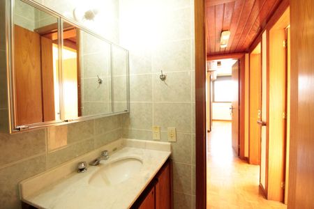 Apartamento à venda com 220m², 3 quartos e 1 vagaBanheiro 1