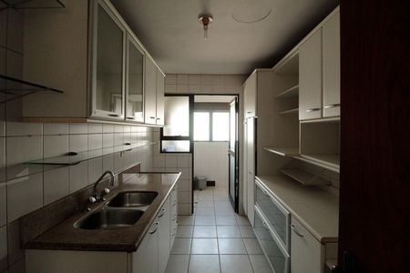 Apartamento à venda com 220m², 3 quartos e 1 vagaCozinha