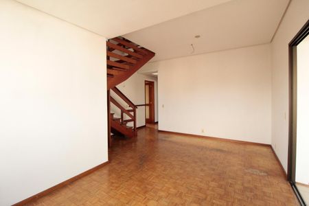 Apartamento à venda com 220m², 3 quartos e 1 vagaSala