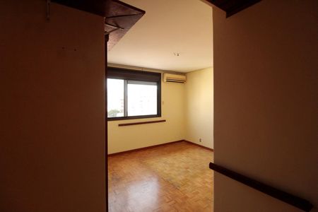 Apartamento à venda com 220m², 3 quartos e 1 vagaSuíte 