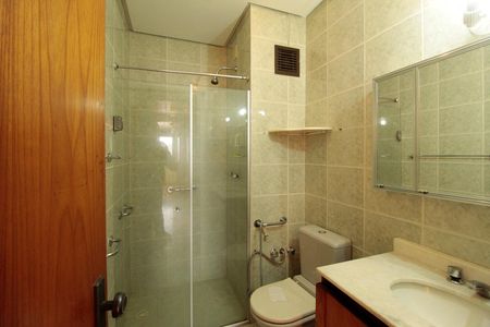 Apartamento à venda com 220m², 3 quartos e 1 vagaBanheiro 1