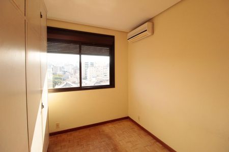 Apartamento à venda com 220m², 3 quartos e 1 vagaQuarto 2
