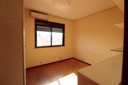 Apartamento à venda com 220m², 3 quartos e 1 vagaQuarto 1