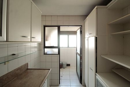 Apartamento à venda com 220m², 3 quartos e 1 vagaCozinha