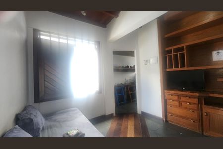 Studio para alugar com 34m², 2 quartos e sem vaga Studio para alugar com 34m², 2 quartos e sem vagaSala