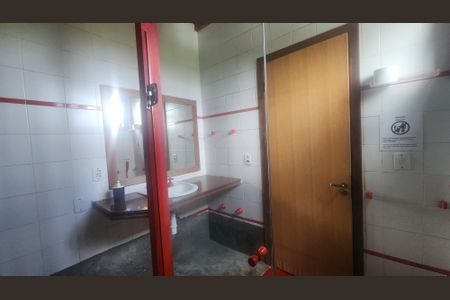 Studio para alugar com 34m², 2 quartos e sem vaga Studio para alugar com 34m², 2 quartos e sem vagaBanheiro