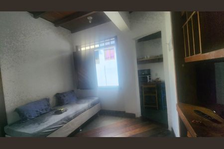 Studio para alugar com 34m², 2 quartos e sem vaga Studio para alugar com 34m², 2 quartos e sem vagaSala