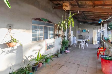 Casa à venda com 360m², 5 quartos e 5 vagasVaranda da Cozinha