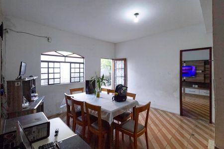 Casa à venda com 360m², 5 quartos e 5 vagasCopa