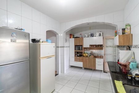 Casa à venda com 360m², 5 quartos e 5 vagasCozinha