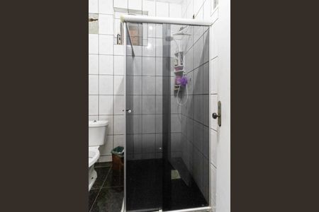 Casa à venda com 360m², 5 quartos e 5 vagasBanheiro social 2