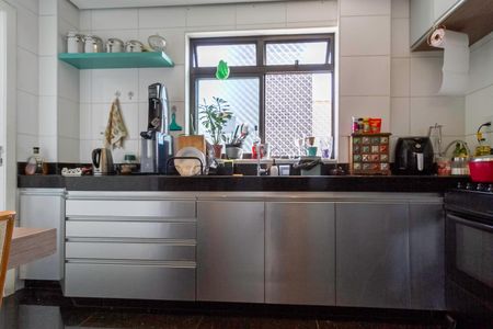 Apartamento para alugar com 202m², 4 quartos e 3 vagasCozinha