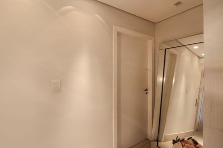 Apartamento para alugar com 202m², 4 quartos e 3 vagasHall privativo