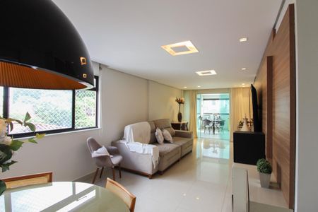 Apartamento para alugar com 202m², 4 quartos e 3 vagasSala