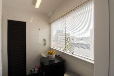 Apartamento para alugar com 202m², 4 quartos e 3 vagasÁrea de Serviço