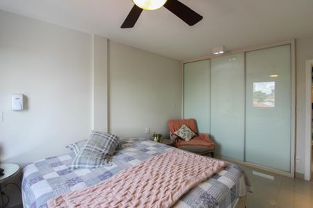 Apartamento para alugar com 202m², 4 quartos e 3 vagasSuíte 1