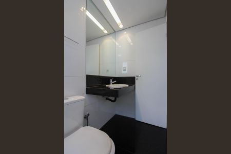 Apartamento para alugar com 202m², 4 quartos e 3 vagasBanheiro da Suíte 3