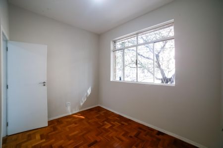 Apartamento à venda com 112m², 3 quartos e 1 vaga Apartamento à venda com 112m², 3 quartos e 1 vagaSuíte