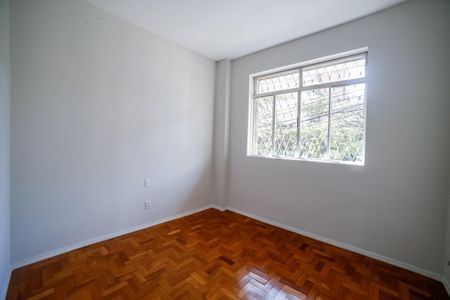 Apartamento à venda com 112m², 3 quartos e 1 vaga Apartamento à venda com 112m², 3 quartos e 1 vagaQuarto 2