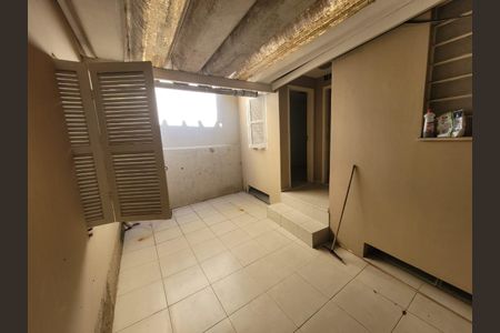 Casa para alugar com 160m², 3 quartos e 4 vagas Casa para alugar com 160m², 3 quartos e 4 vagasÁrea Externa