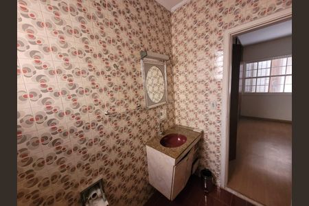 Casa para alugar com 160m², 3 quartos e 4 vagas Casa para alugar com 160m², 3 quartos e 4 vagasBanheiro da Suíte