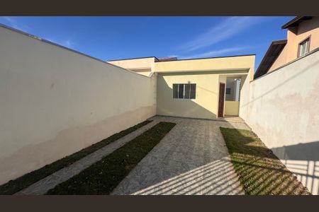 Casa à venda com 120m², 3 quartos e 2 vagasQuintal