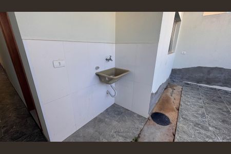 Casa à venda com 120m², 3 quartos e 2 vagasÁrea de Serviço